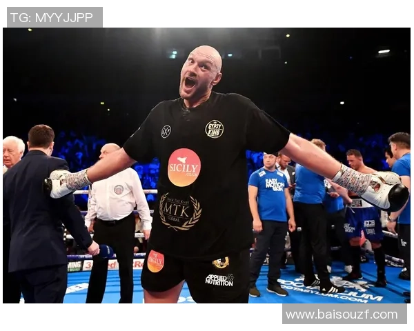 足球明星们的格斗技能揭秘谁才是真正的拳王与球场霸主